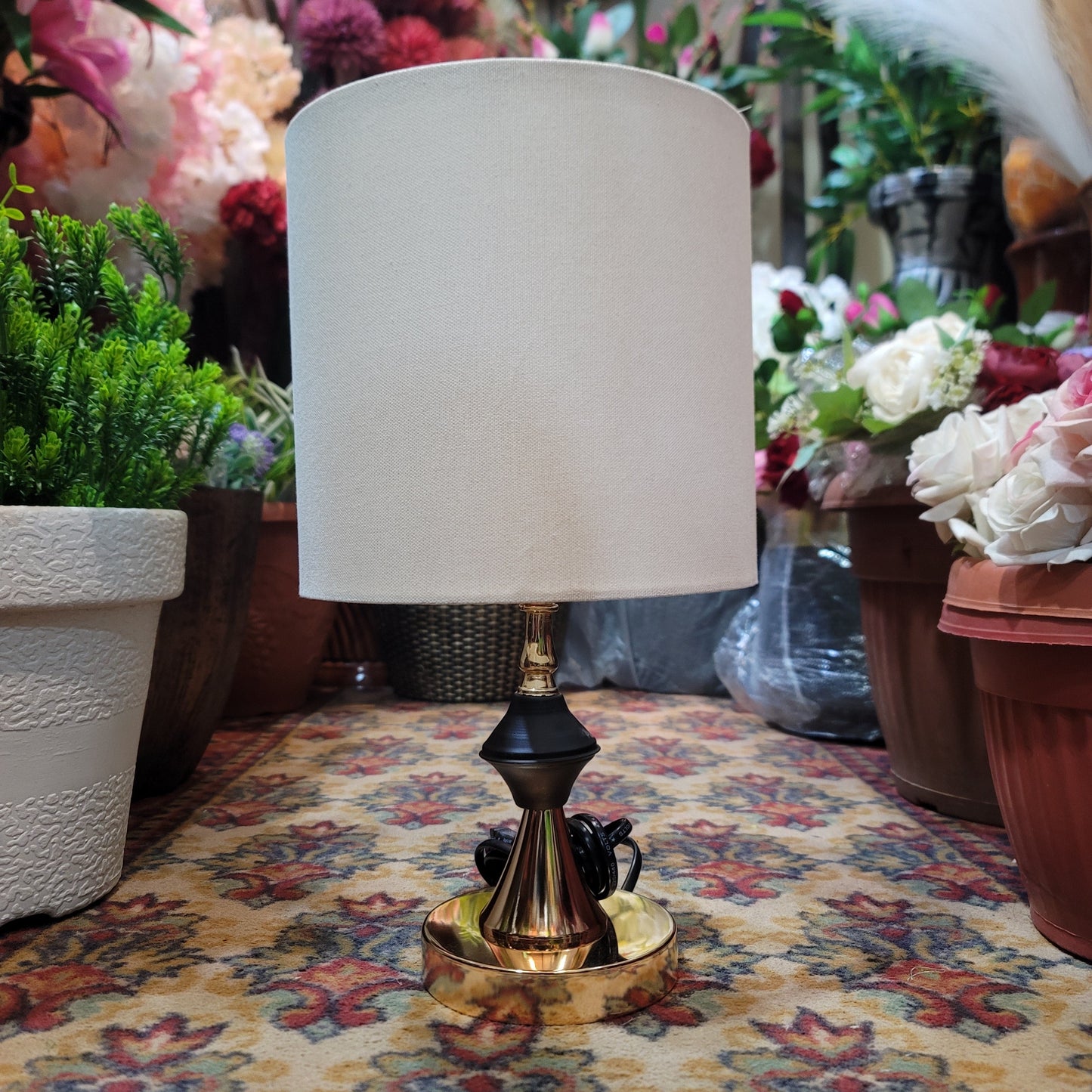 Golden Steel Base Table Lamp