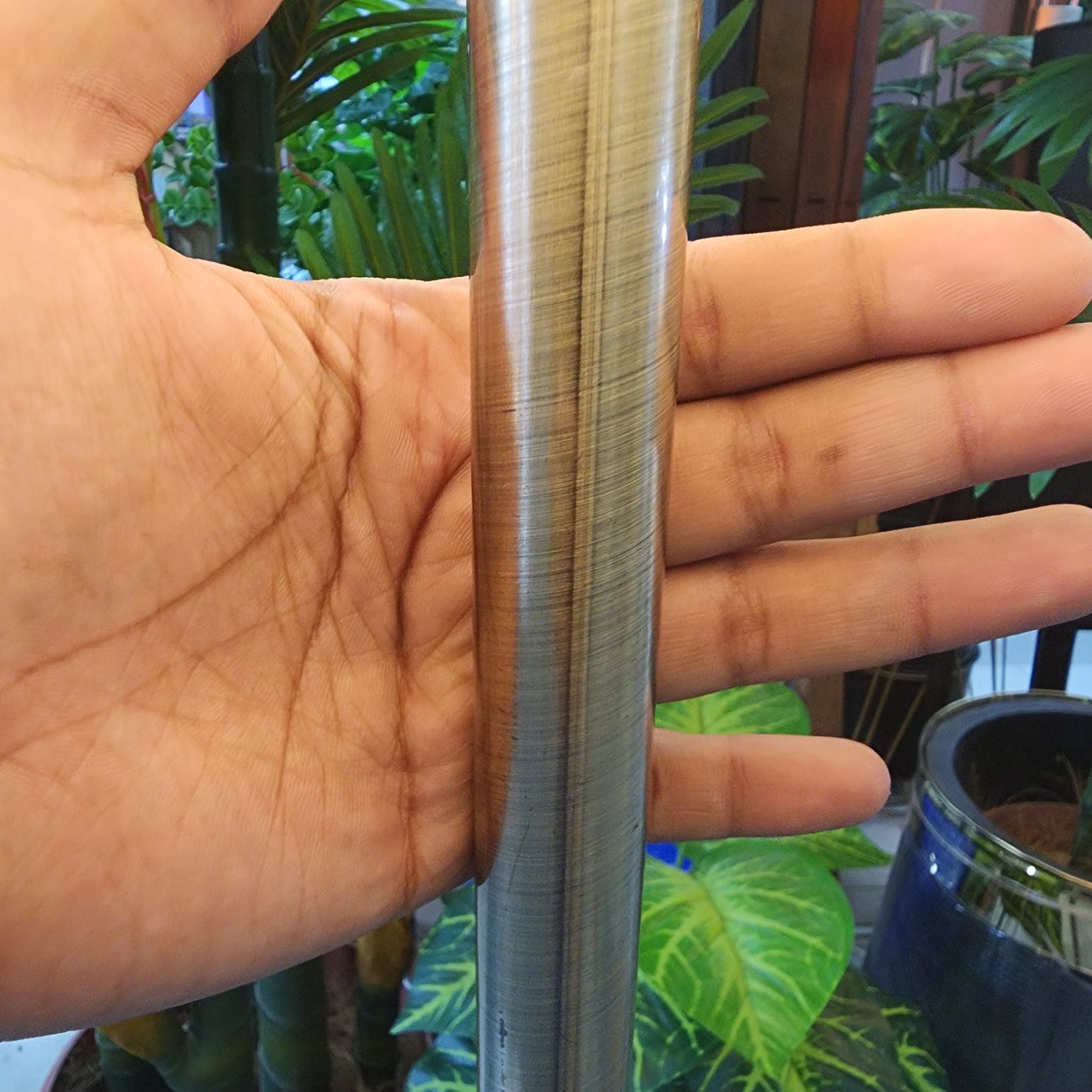 Simple Rod Silver Lamp