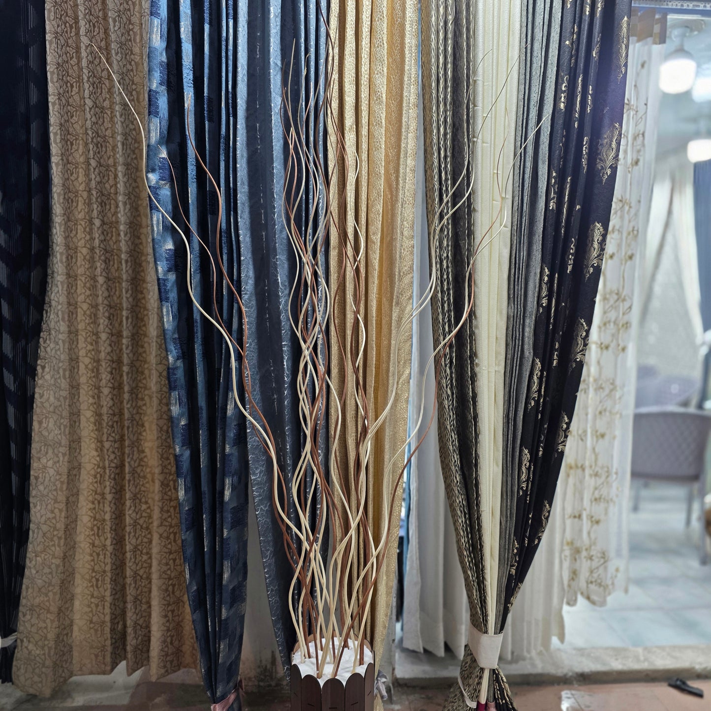 20 in 1 Thin Wooden Curly Sticks