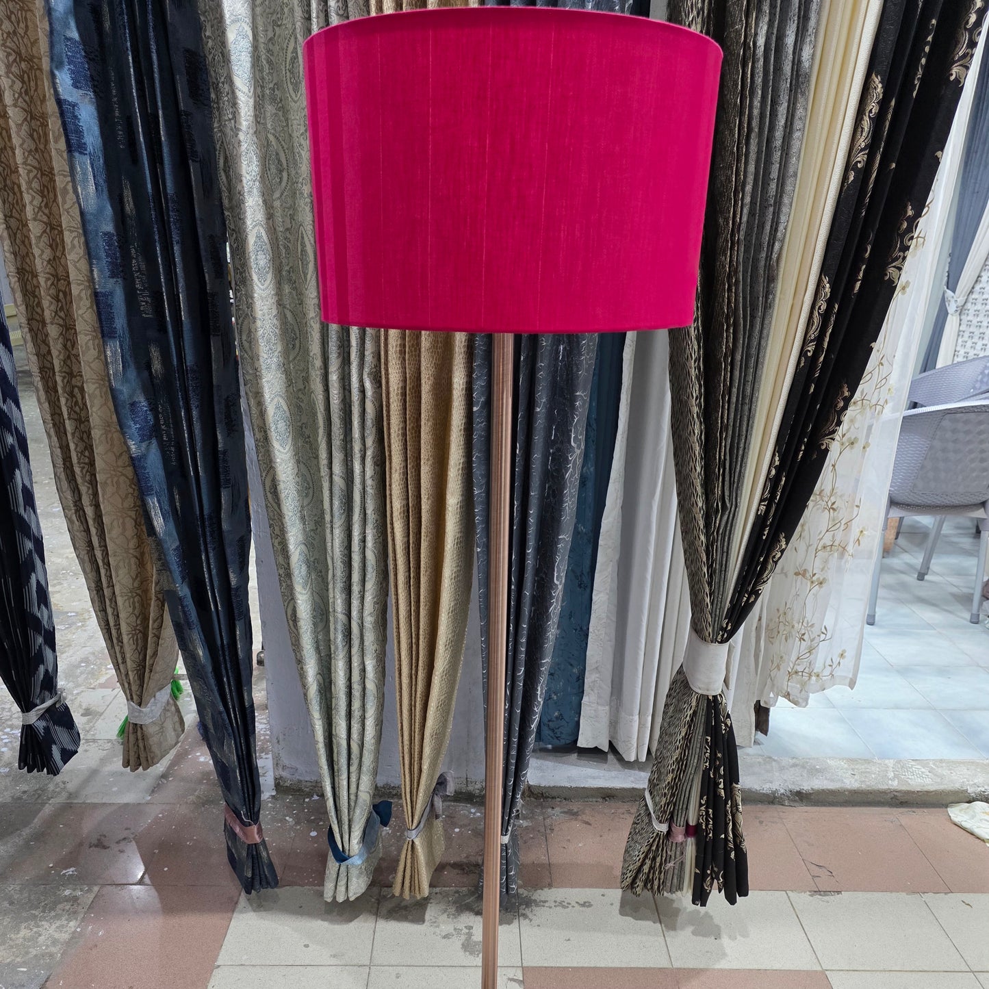 Simple Rod Silver Lamp