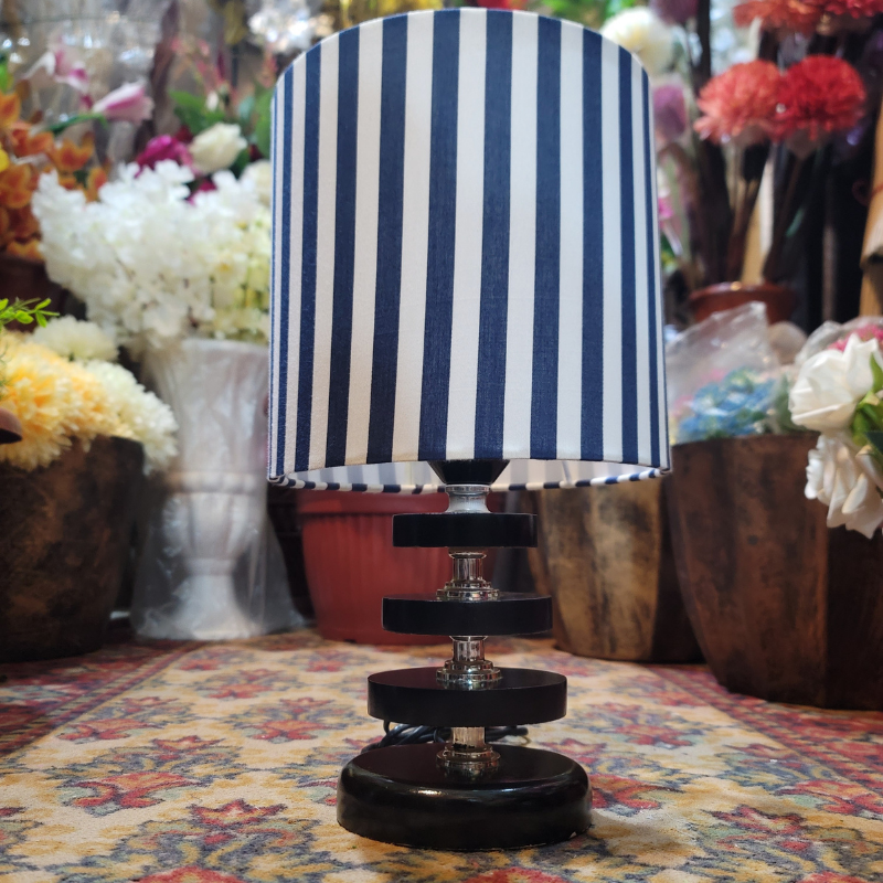 Golden Simple Rod Lamp